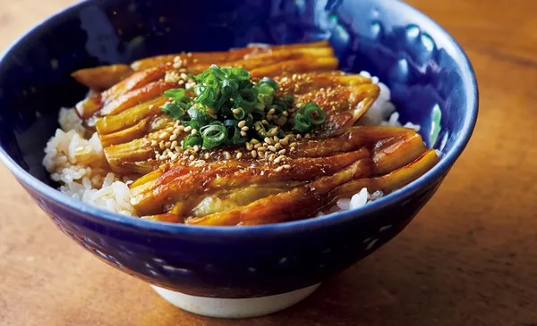 JA全農広報さんに聞いた！ 産地直伝『なすのかば焼き丼』が白飯泥棒すぎる【レシピあり】