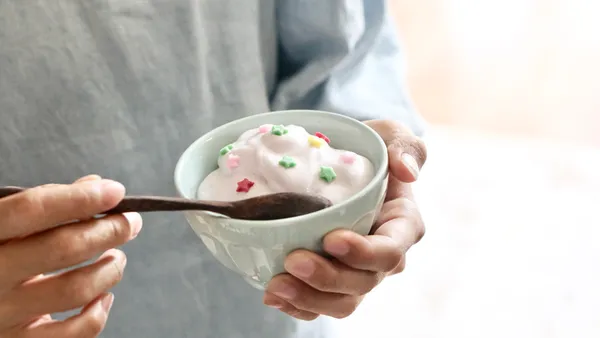 大成功♪子供大好き＼ねるねるねるね大量に再現！？／こんな材料で作れました！【GWの過ごし方】