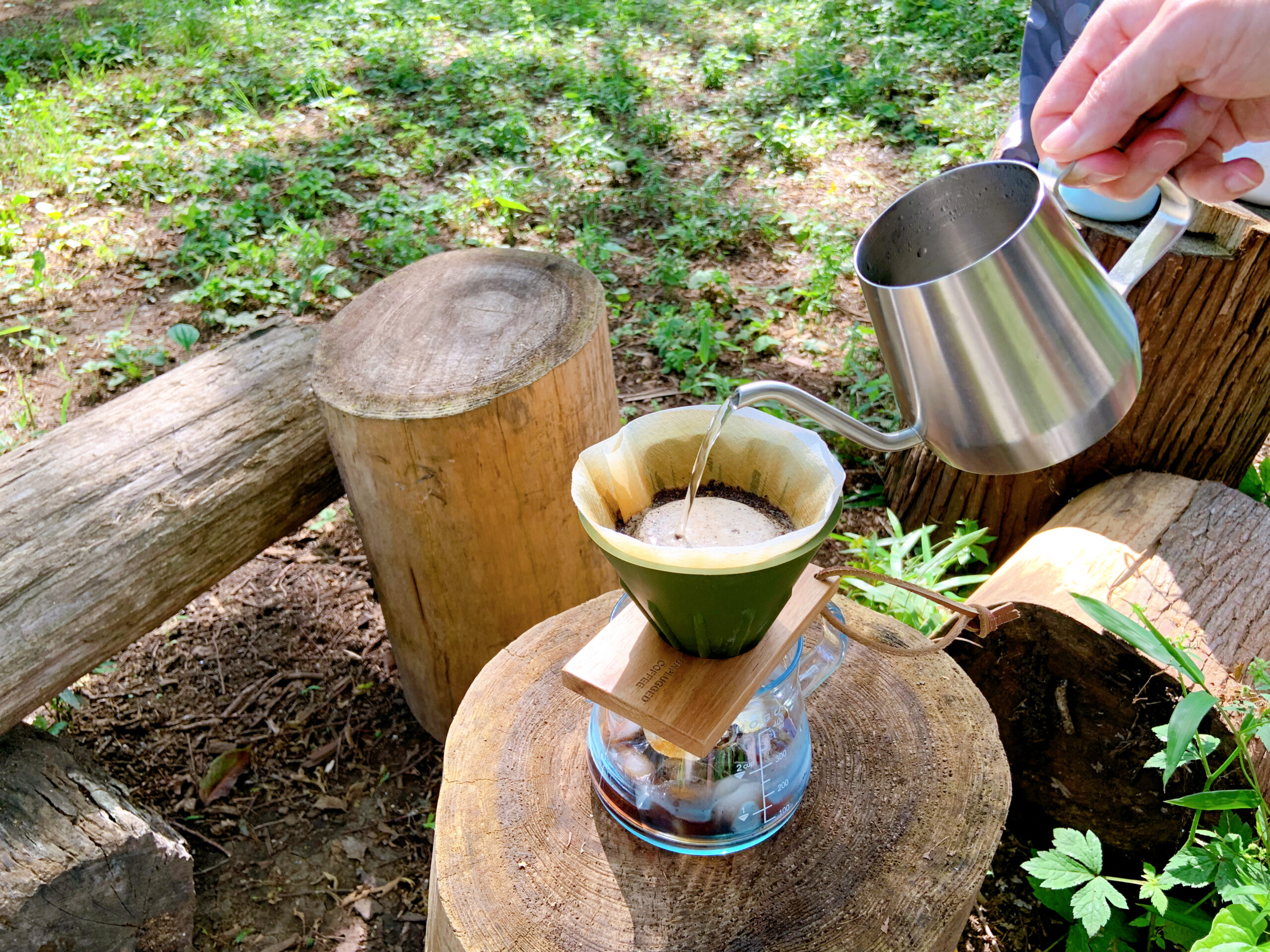 鎌倉の山へハイキングに行きアイスコーヒーを淹れる