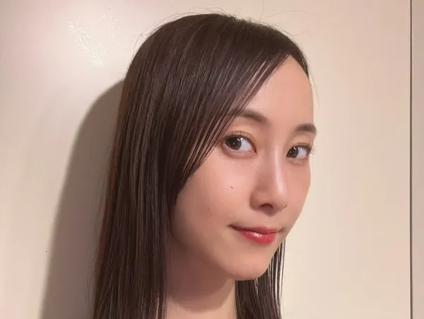 松井玲奈の美髪をかなえる〈ヘアケア術とおすすめアイテム〉梅雨の髪のうねりを解決