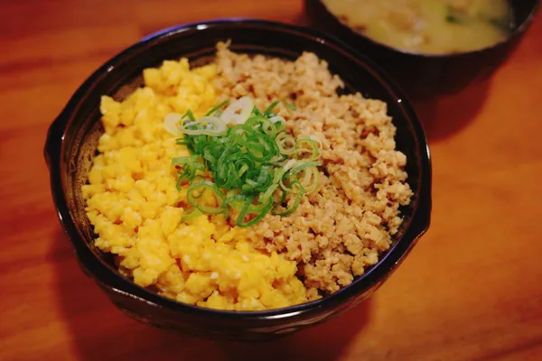 最終回！超定番だけど、正解がわかってない『鶏そぼろ丼』の答えを発見／夢眠ねむ