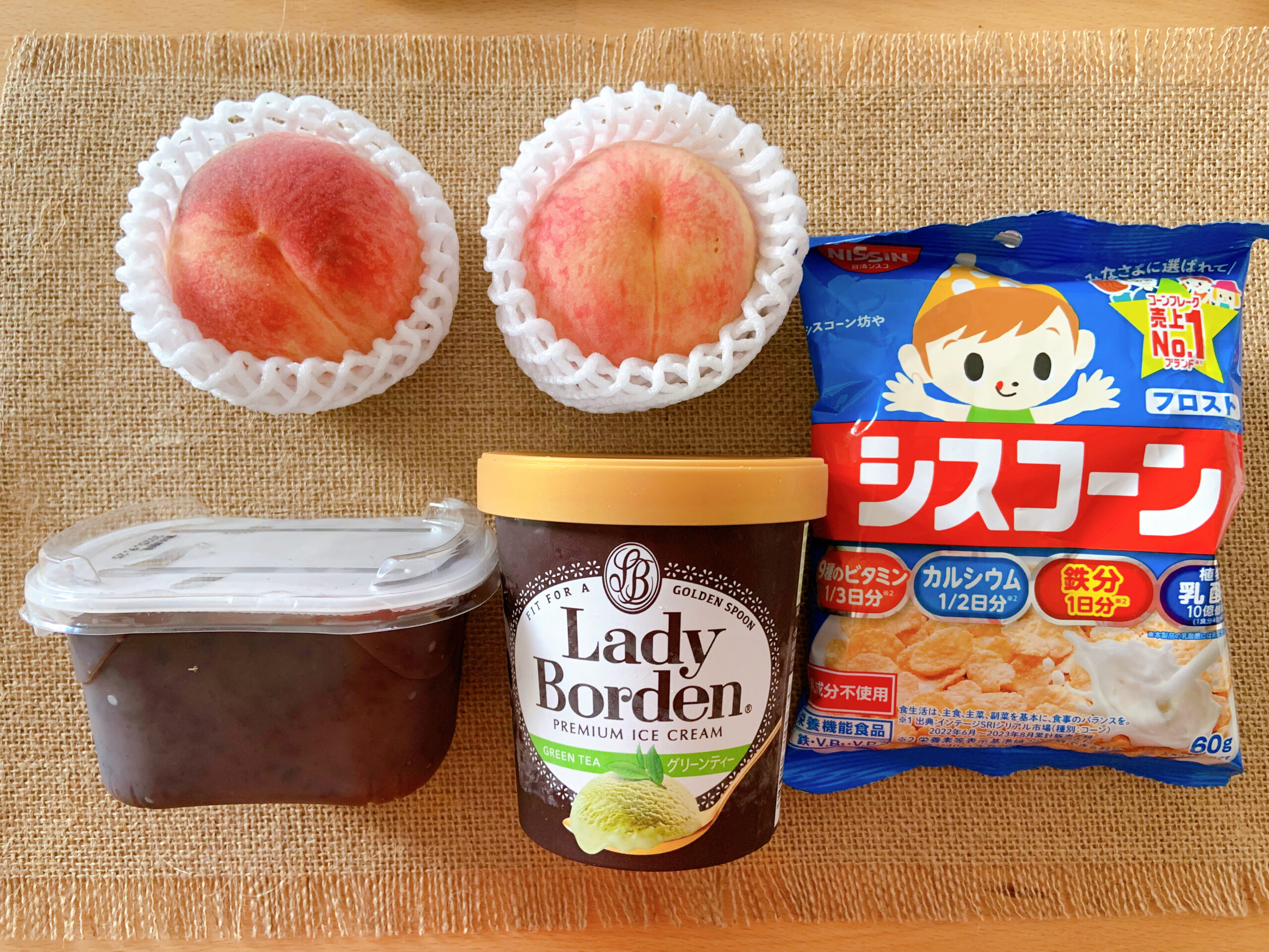 桃を丸ごと1個使った桃の和風パフェの材料