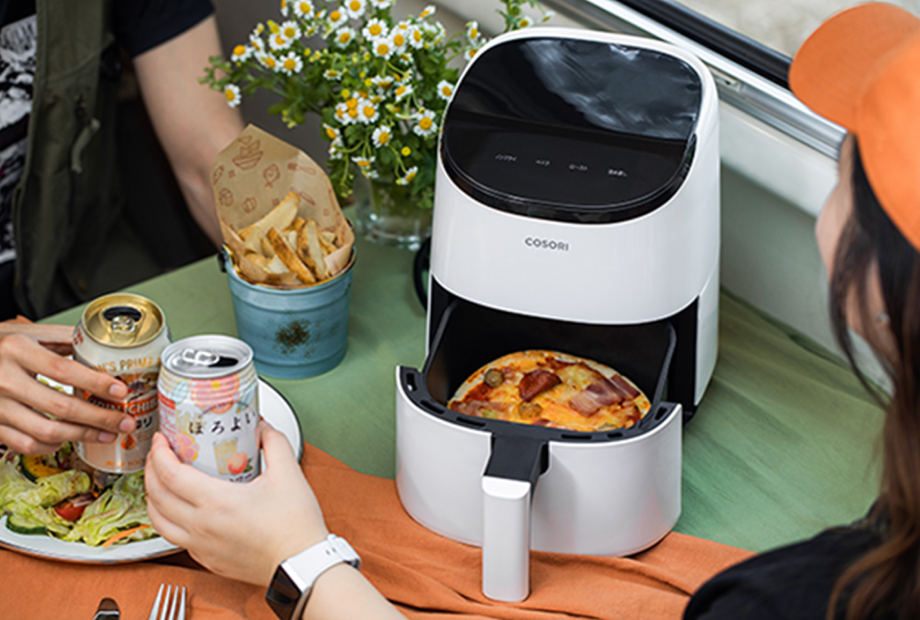 COSORI ノンフライヤー ホワイト キッチンを彩る新しい選択肢、「COSORI TurboBlaze™ 6.0L ノン