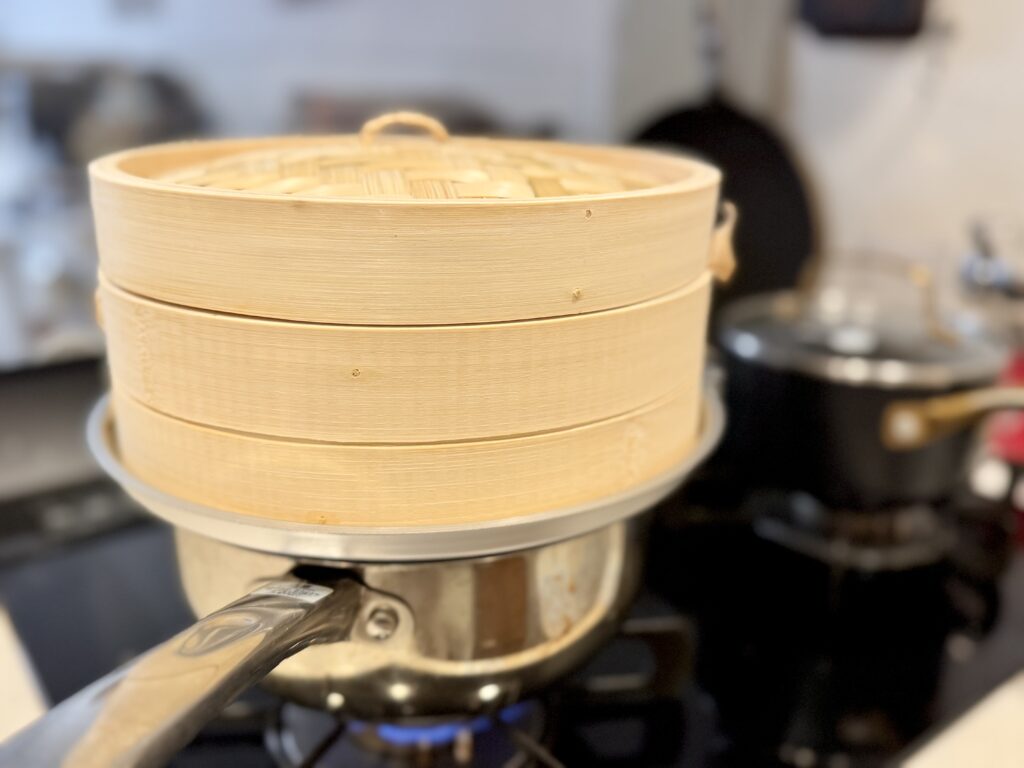 無印の蒸篭。竹製
MEYERマキシムｓｓ蓋つきディープパン２０ｃｍ